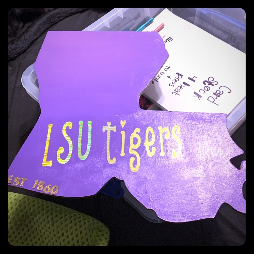 LSU wooden sign